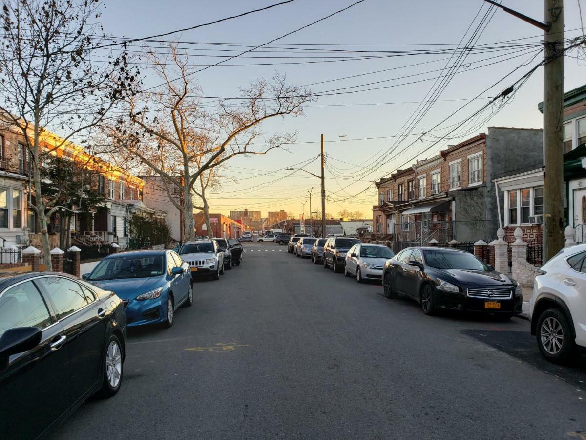 Brooklyn 3 Bedroom 1 Bathroom 8 Minutes To Subway 30 Minutes To Manhattan New York Buitenkant foto